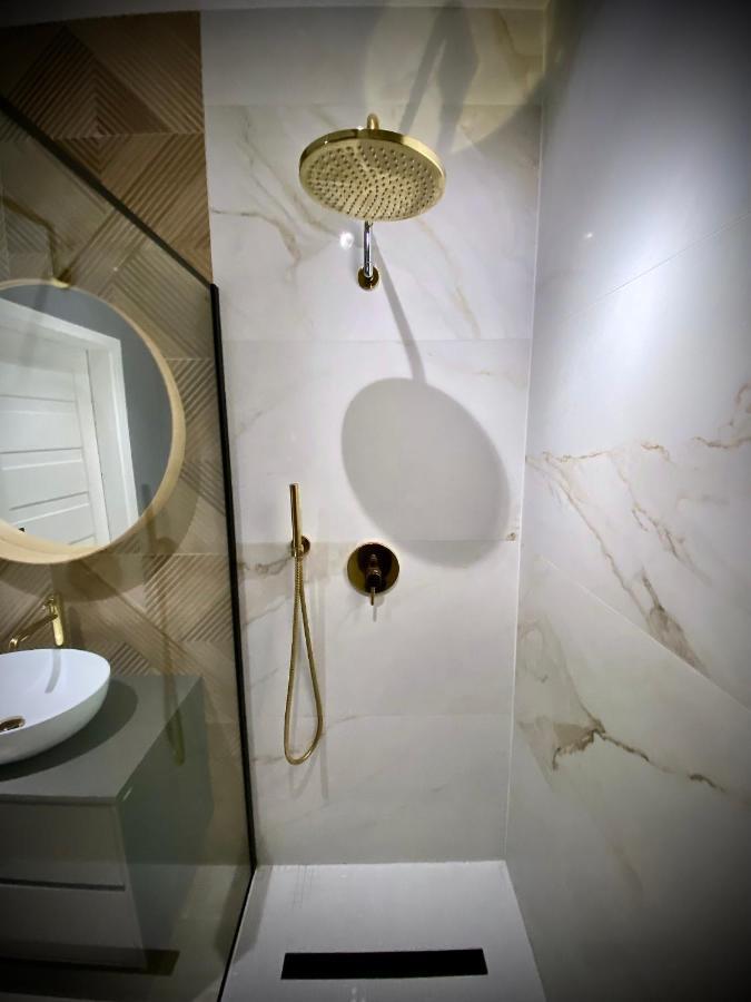 Sloneczny Apartament Oswiecim Ngoại thất bức ảnh