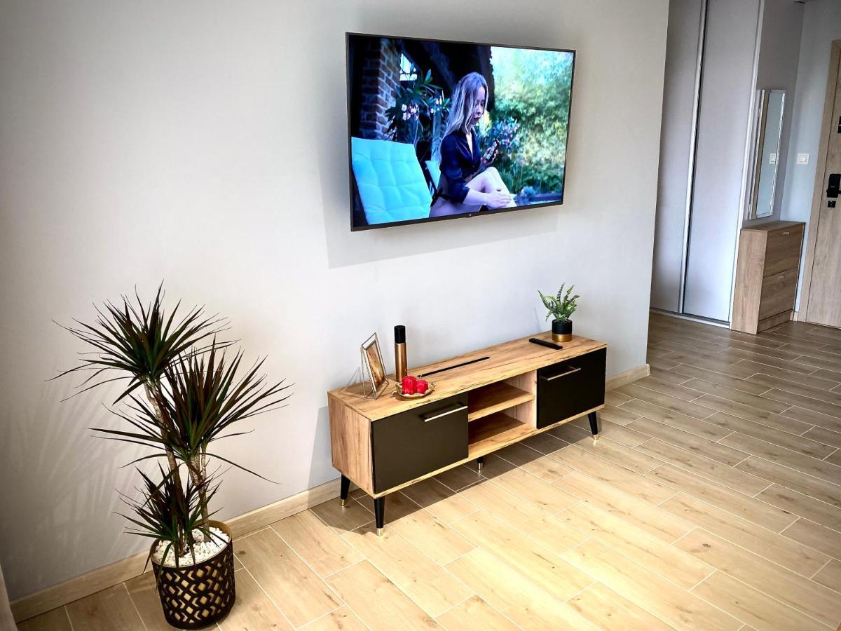Sloneczny Apartament Oswiecim Ngoại thất bức ảnh