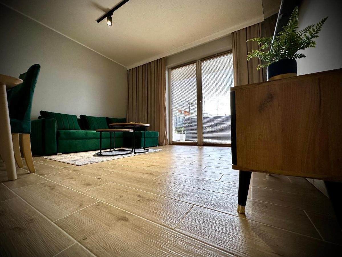 Sloneczny Apartament Oswiecim Ngoại thất bức ảnh