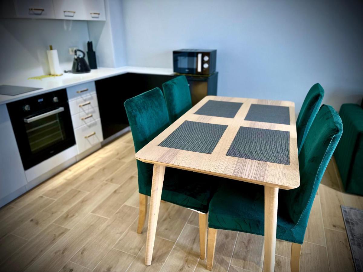 Sloneczny Apartament Oswiecim Ngoại thất bức ảnh