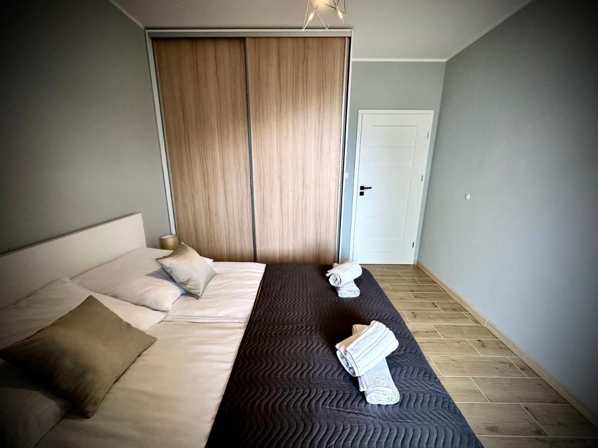 Sloneczny Apartament Oswiecim Ngoại thất bức ảnh